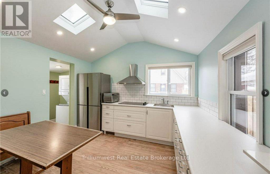 326 Exhibition Street, Guelph, Ontario  N1H 4S2 - Photo 4 - X12470212