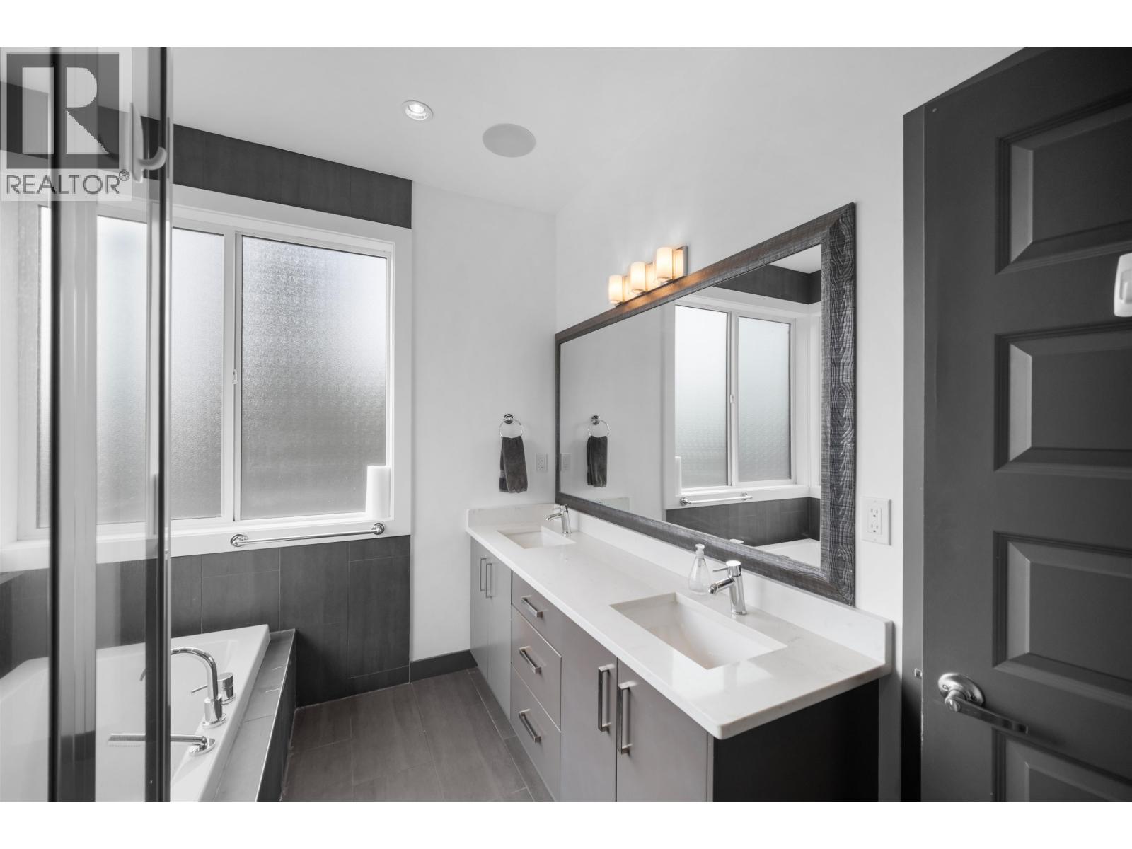 7493 Gatineau Place, Vancouver, British Columbia  V5S 2S3 - Photo 21 - R3059521