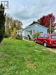 13 Erieus Street S, Bayham, Ontario  N0L 1T0 - Photo 2 - X12470230