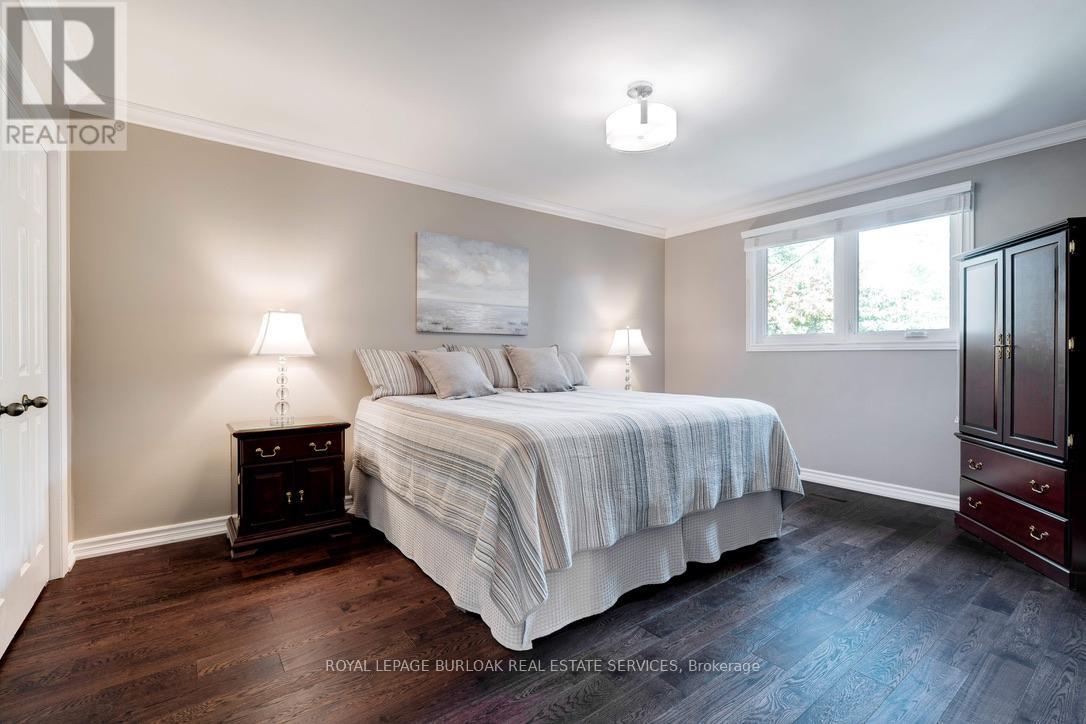 537 Harmony Avenue, Burlington, Ontario  L7N 3S5 - Photo 29 - W12470160