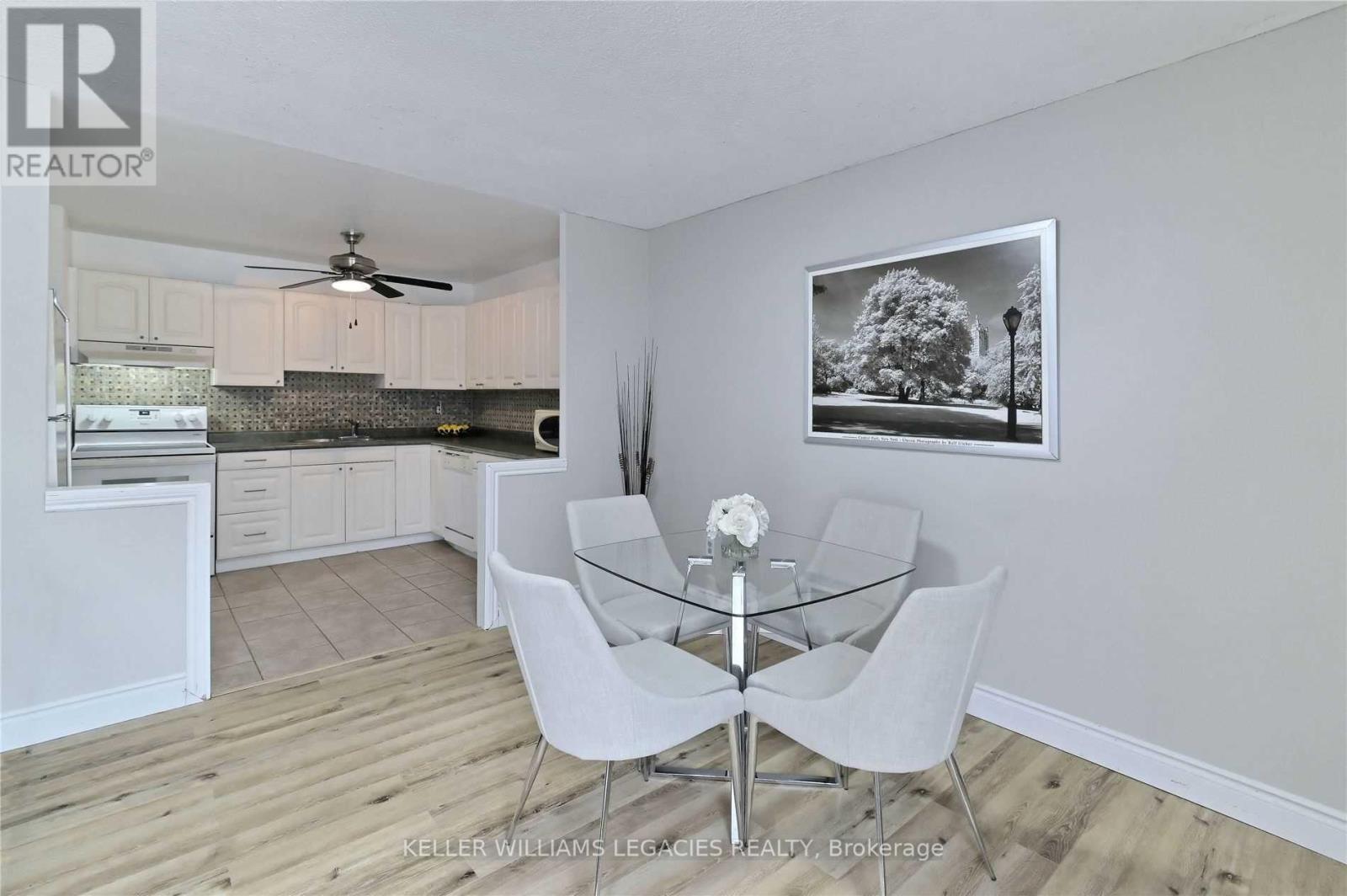 41 - 1016 Falgarwood Drive, Oakville, Ontario  L6H 2P5 - Photo 4 - W12470162