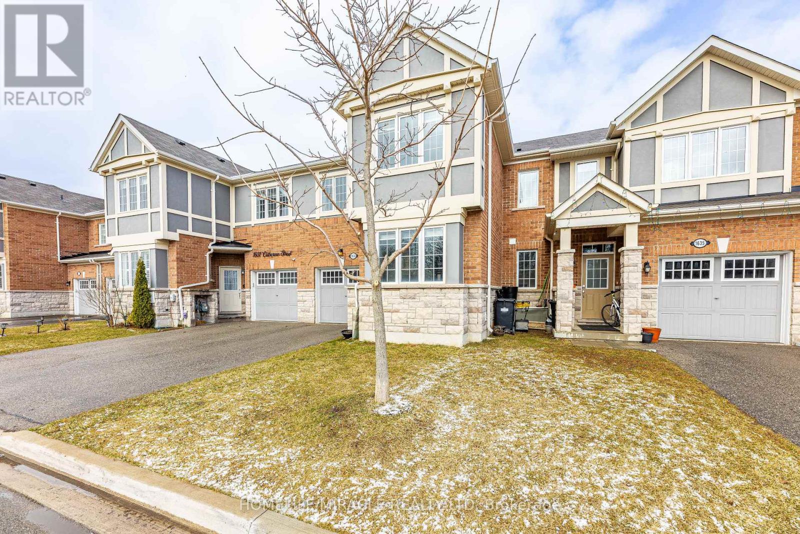 1633 Clitherow Street, Milton, Ontario  L9E 0A2 - Photo 2 - W12470167