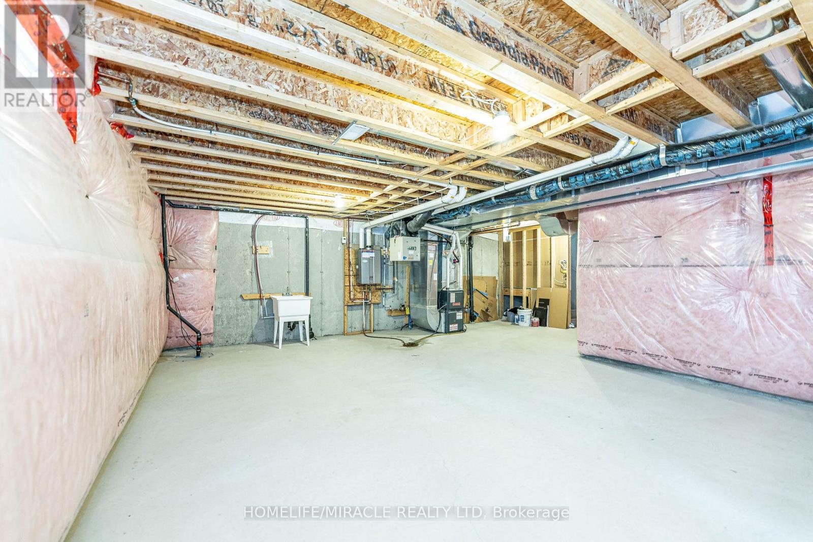 1633 Clitherow Street, Milton, Ontario  L9E 0A2 - Photo 40 - W12470167