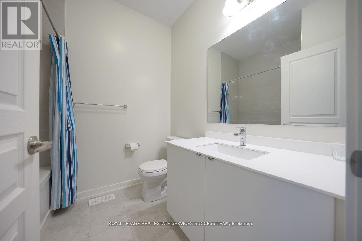 3074 Ernest Appelbe Boulevard, Oakville, Ontario  L6H 0M1 - Photo 20 - W12470173