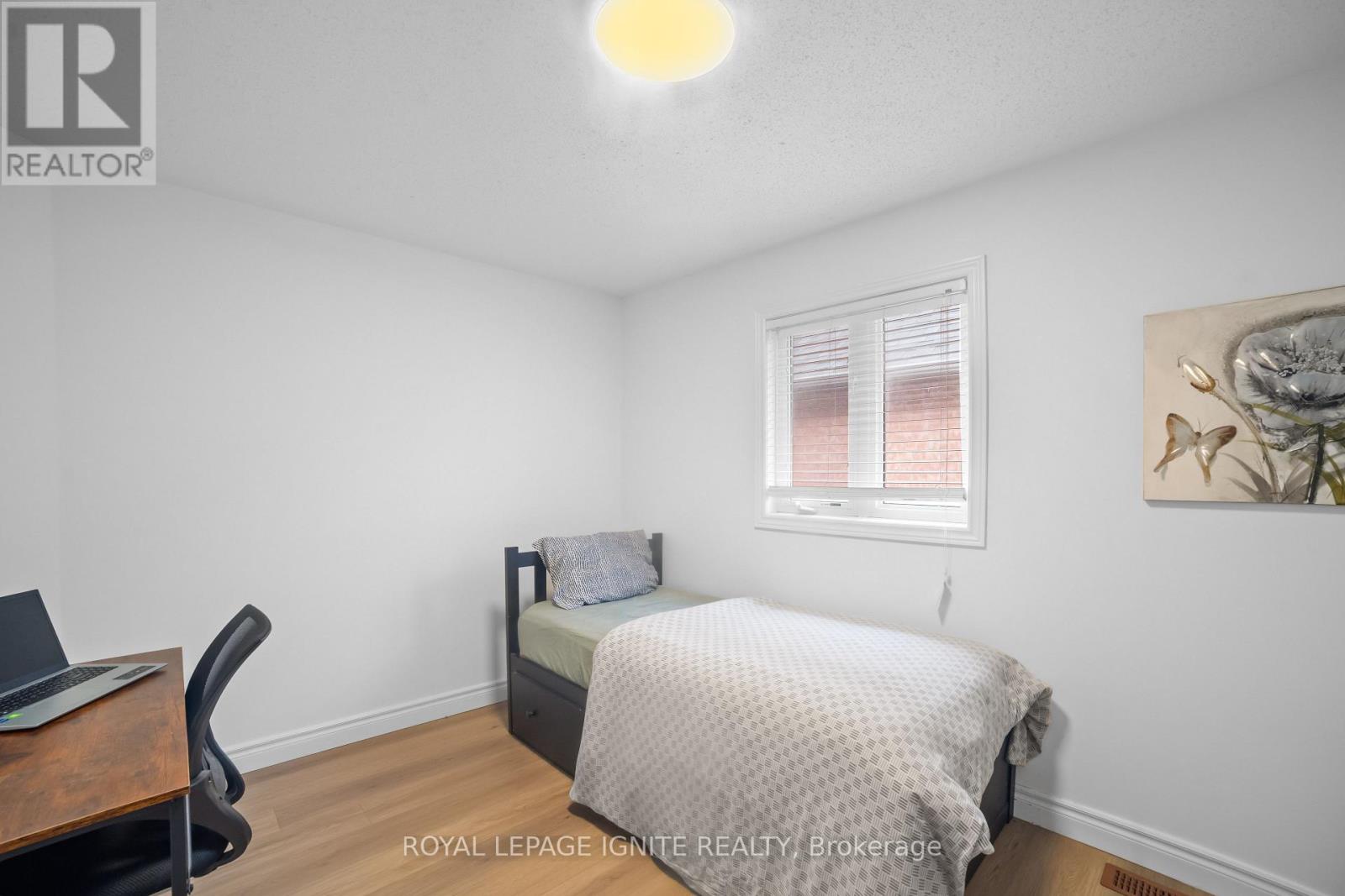 3664 Bala Drive, Mississauga, Ontario  L5M 7N1 - Photo 34 - W12470177