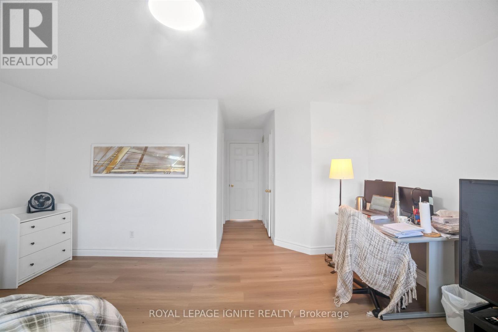 3664 Bala Drive, Mississauga, Ontario  L5M 7N1 - Photo 42 - W12470177