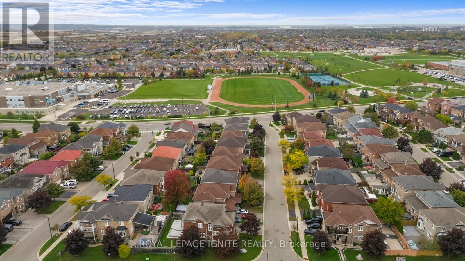 3664 Bala Drive, Mississauga, Ontario  L5M 7N1 - Photo 8 - W12470177