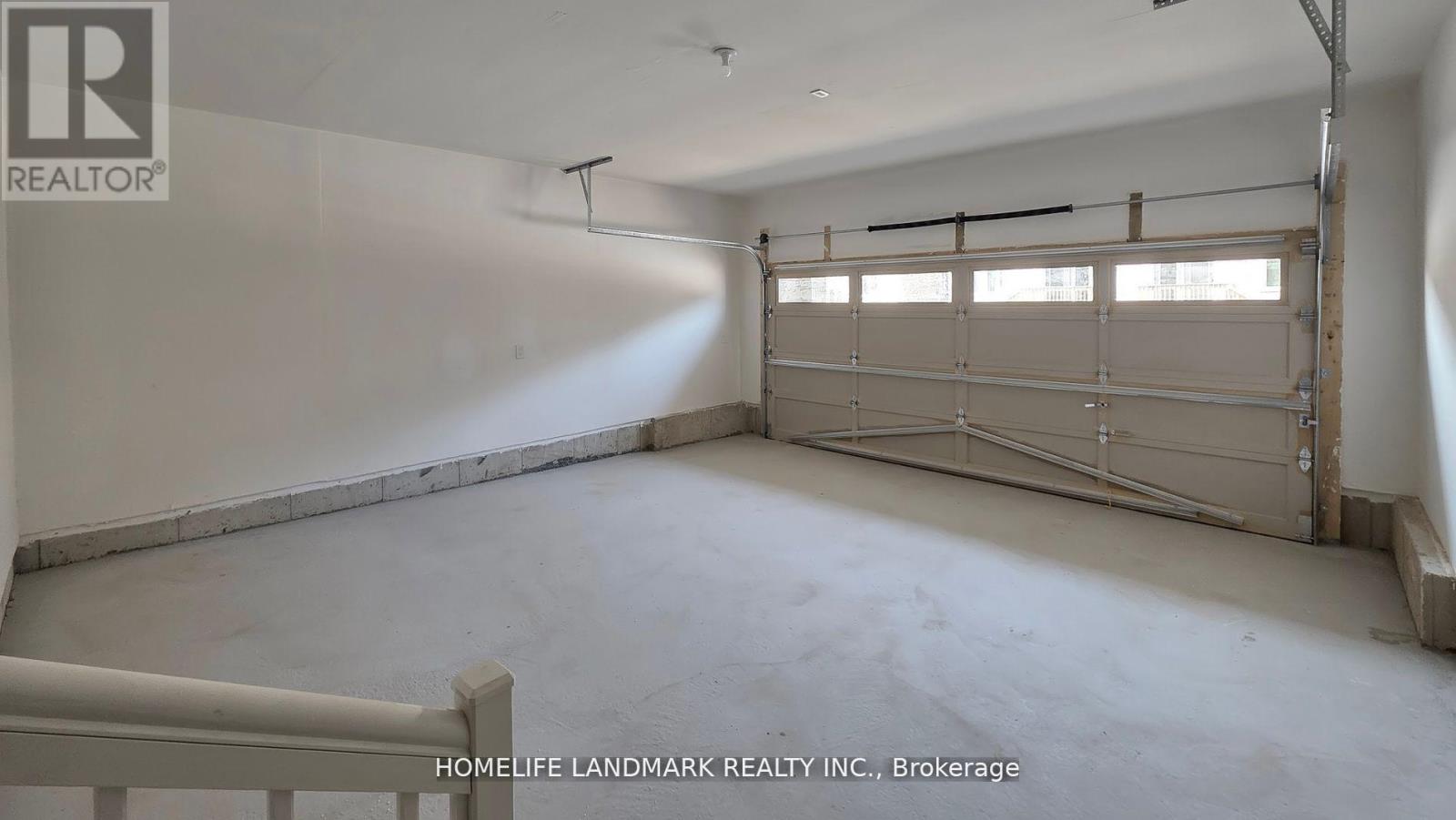 3210 Sixth Line, Oakville, Ontario  L6M 5T2 - Photo 13 - W12470185