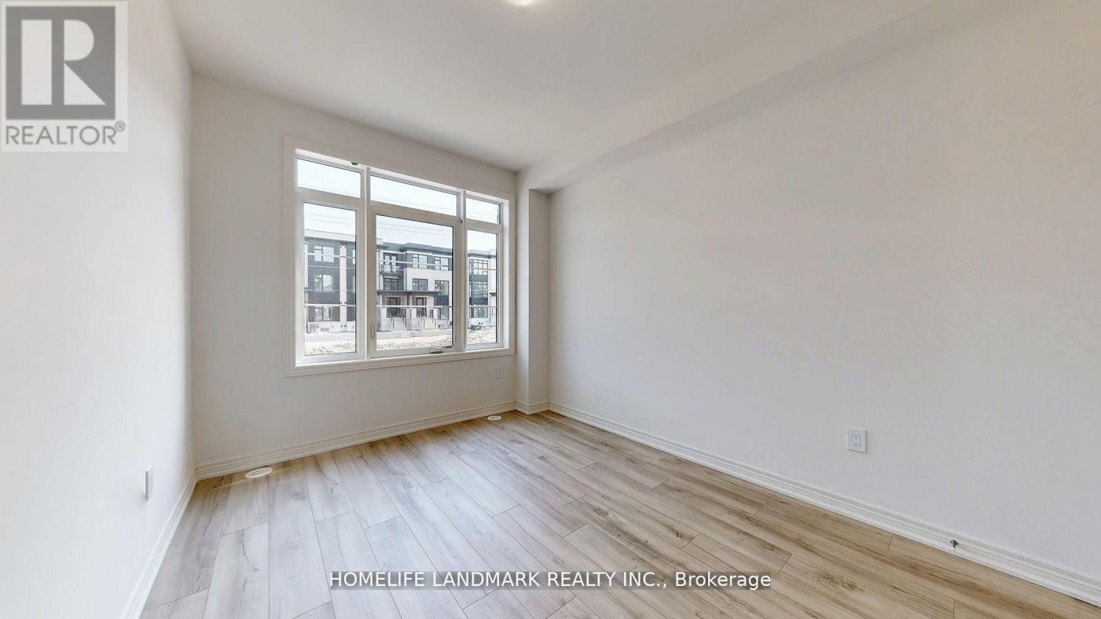 3210 Sixth Line, Oakville, Ontario  L6M 5T2 - Photo 3 - W12470185