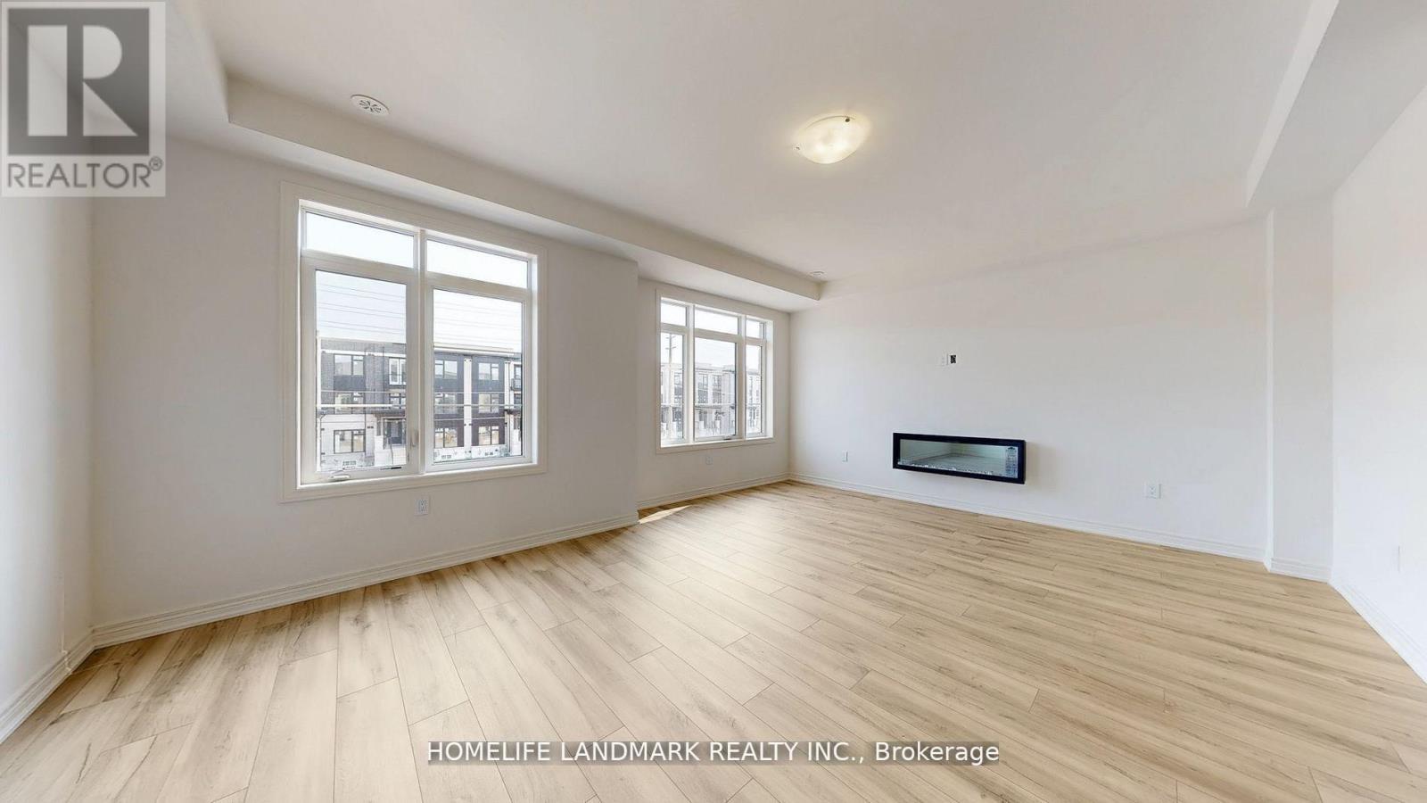3210 Sixth Line, Oakville, Ontario  L6M 5T2 - Photo 4 - W12470185