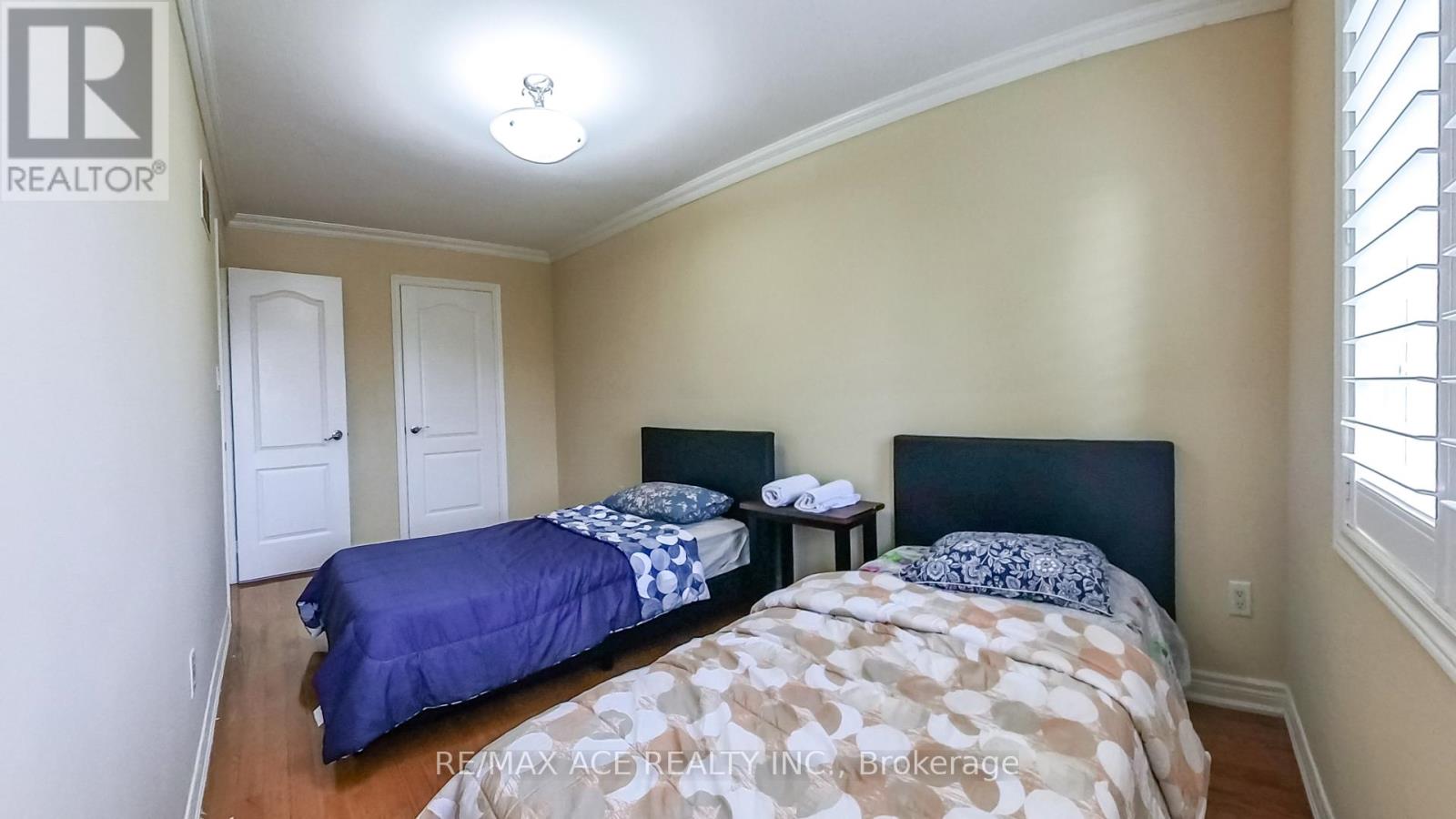 873 Fable Crescent, Mississauga, Ontario  L5W 1R4 - Photo 29 - W12470190