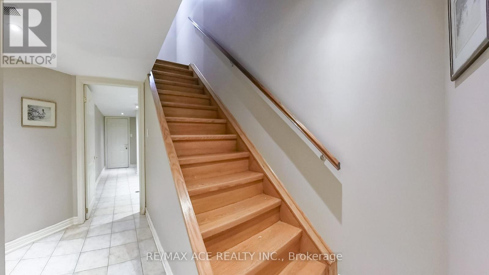873 Fable Crescent, Mississauga, Ontario  L5W 1R4 - Photo 30 - W12470190