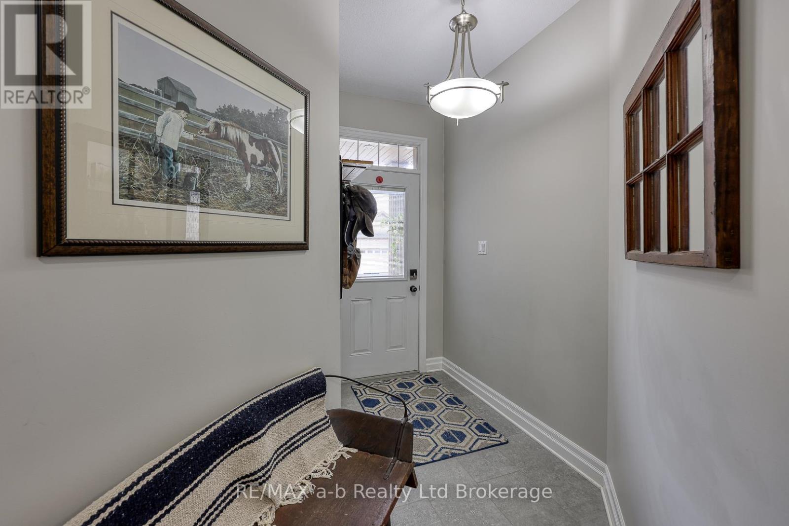 111 King Street East, Unit 22 Street, Ingersoll, Ontario  N5C 1G8 - Photo 14 - X12470211
