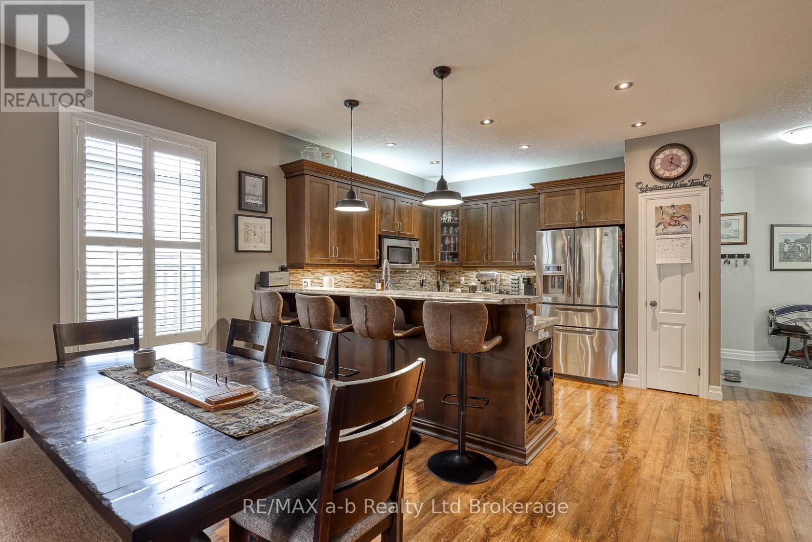 111 King Street East, Unit 22 Street, Ingersoll, Ontario  N5C 1G8 - Photo 23 - X12470211