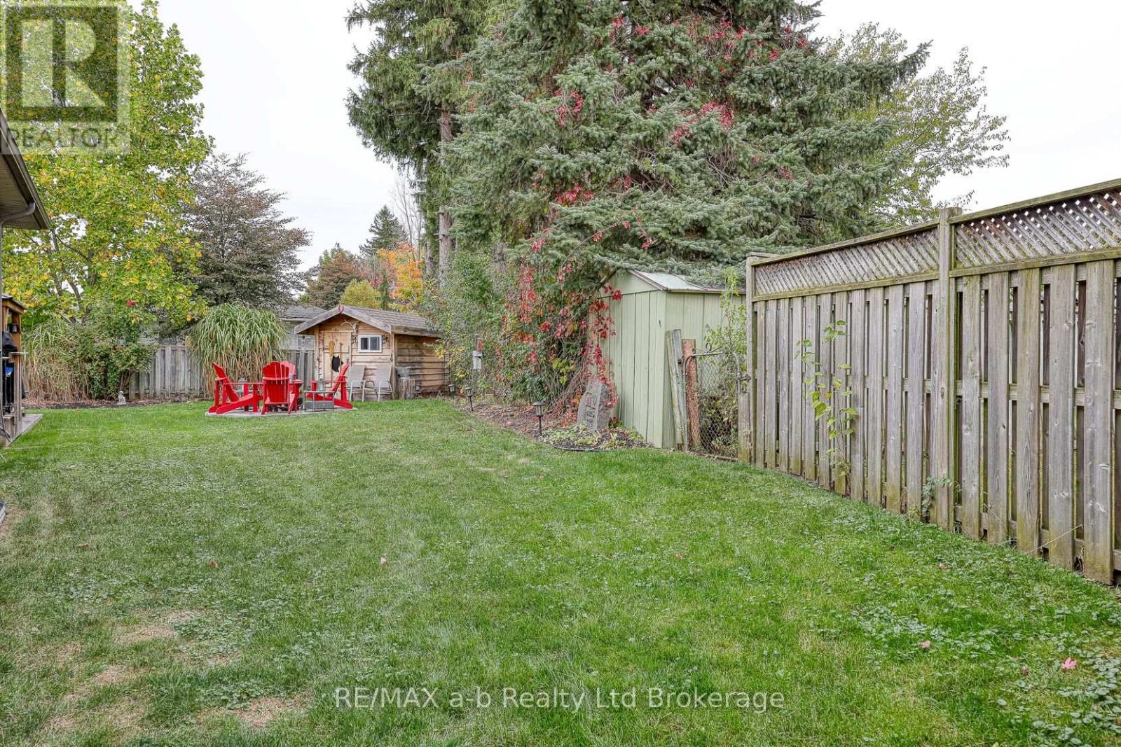 111 King Street East, Unit 22 Street, Ingersoll, Ontario  N5C 1G8 - Photo 3 - X12470211