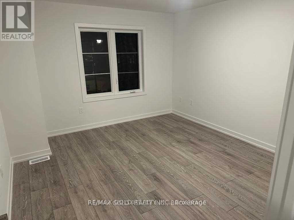 195 West Oak Trail, Kitchener, Ontario  N2R 0R9 - Photo 19 - X12470157