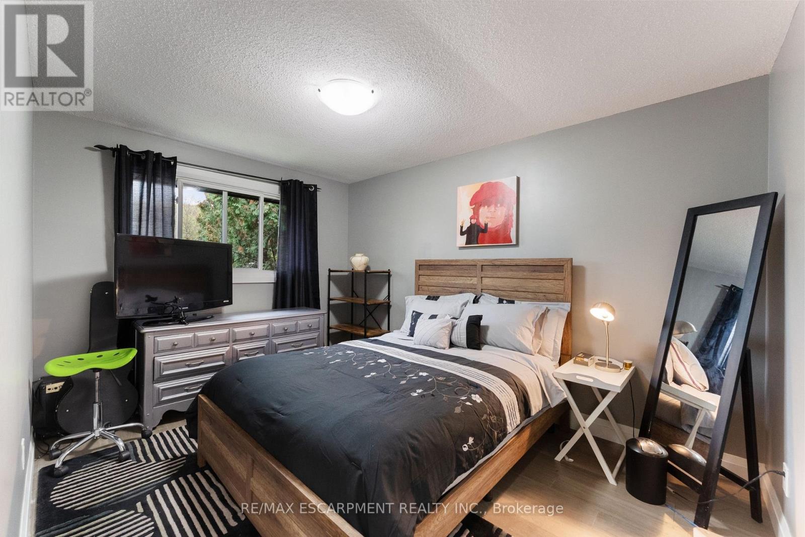 168 Hanover Place, Hamilton, Ontario  L8K 5X6 - Photo 19 - X12470165