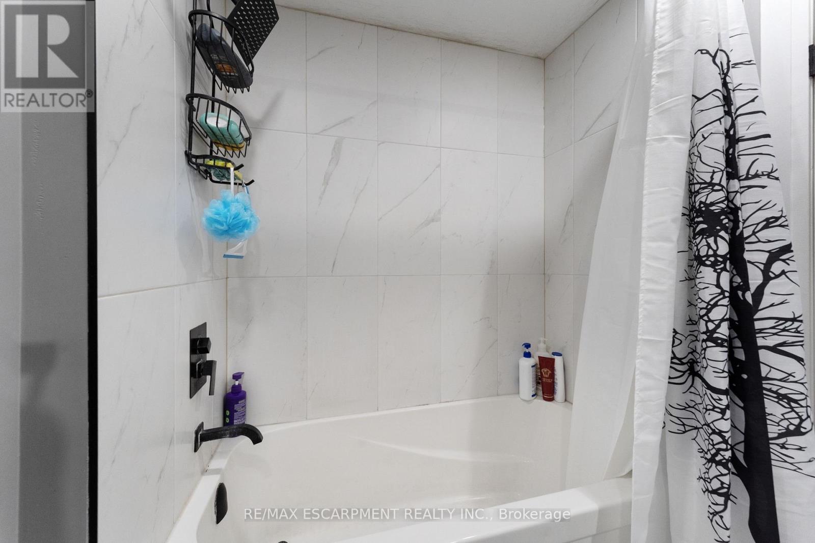 168 Hanover Place, Hamilton, Ontario  L8K 5X6 - Photo 38 - X12470165