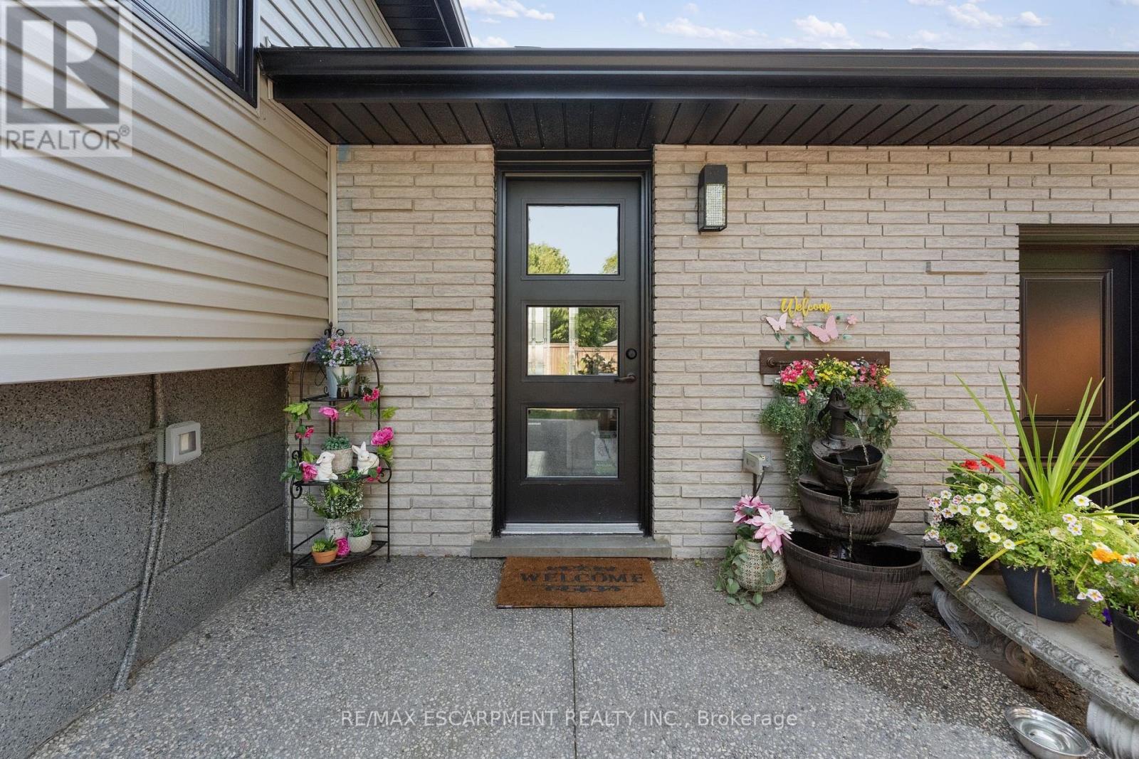 168 Hanover Place, Hamilton, Ontario  L8K 5X6 - Photo 41 - X12470165