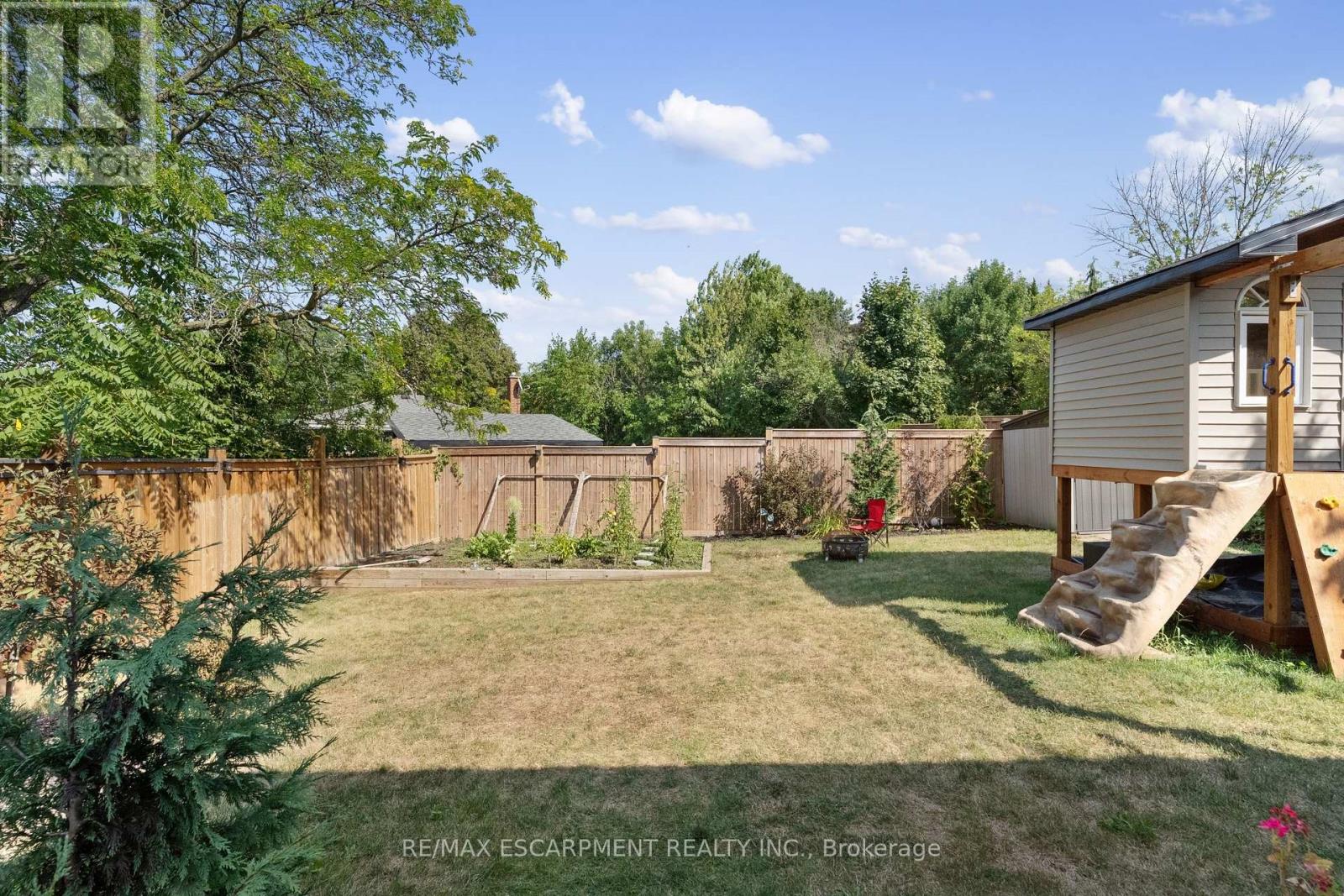 168 Hanover Place, Hamilton, Ontario  L8K 5X6 - Photo 44 - X12470165