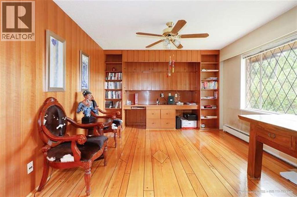 2025 W 29th, Vancouver, British Columbia  V6J 2C9 - Photo 3 - R3059792