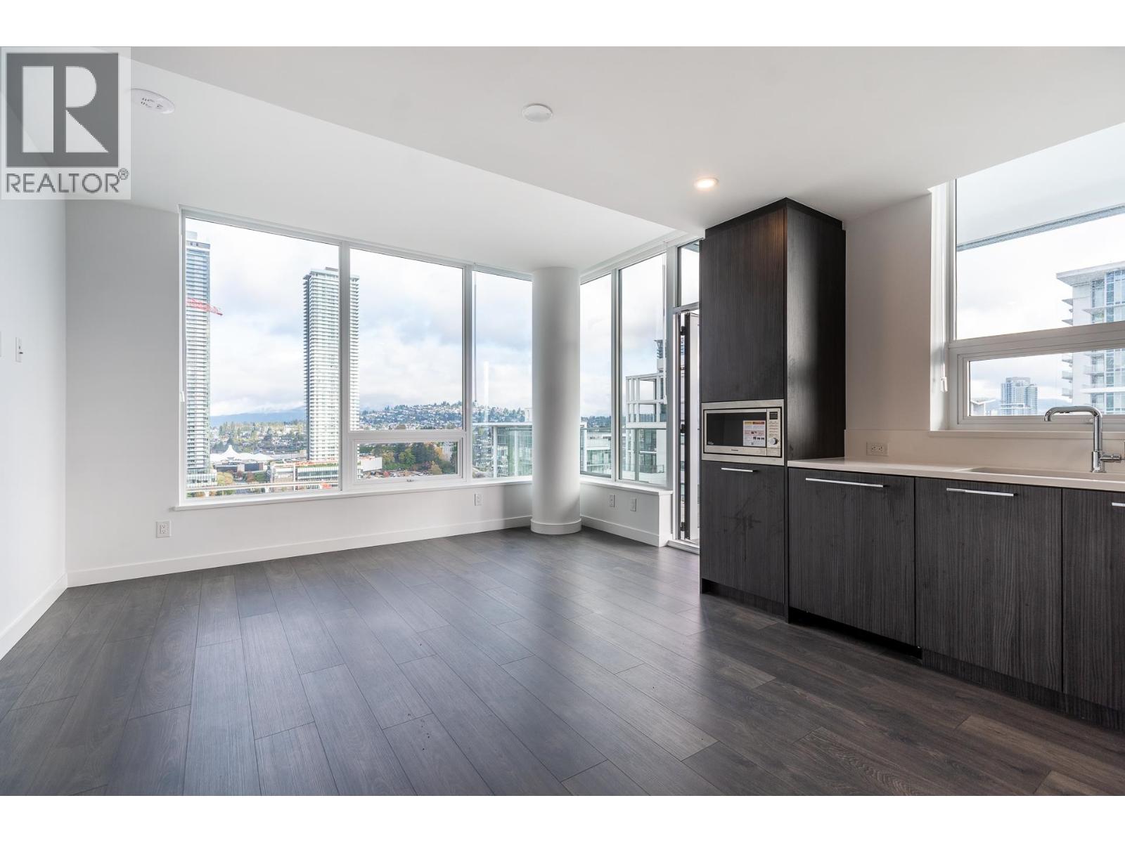 2501 2425 Alpha Avenue, Burnaby, British Columbia  V5C 0N6 - Photo 4 - R3059126