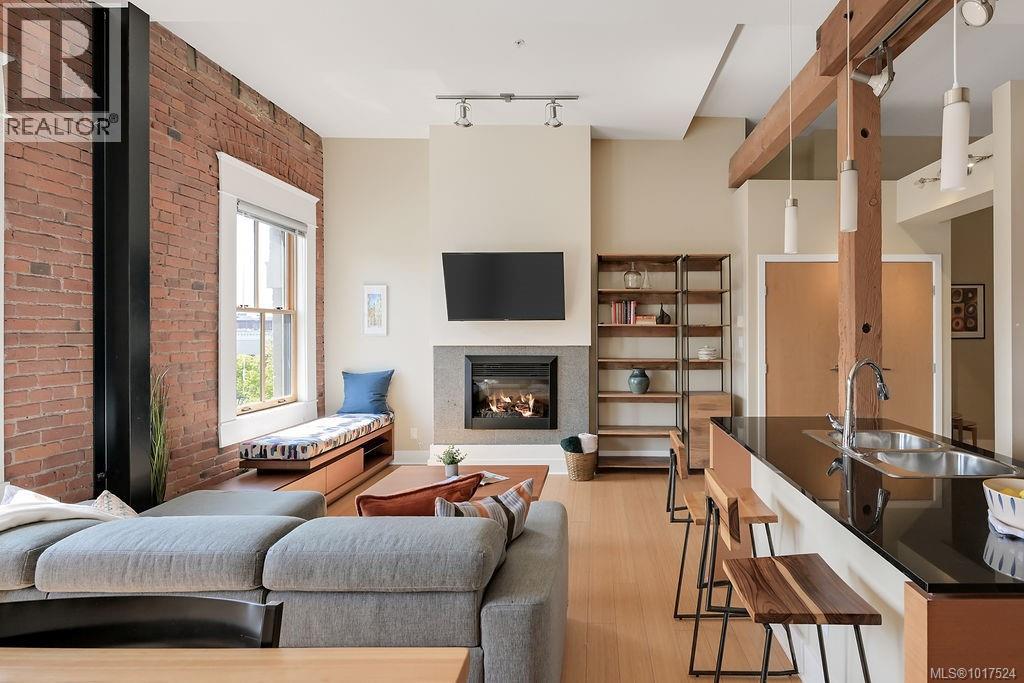 306 610 Johnson St, Victoria, British Columbia