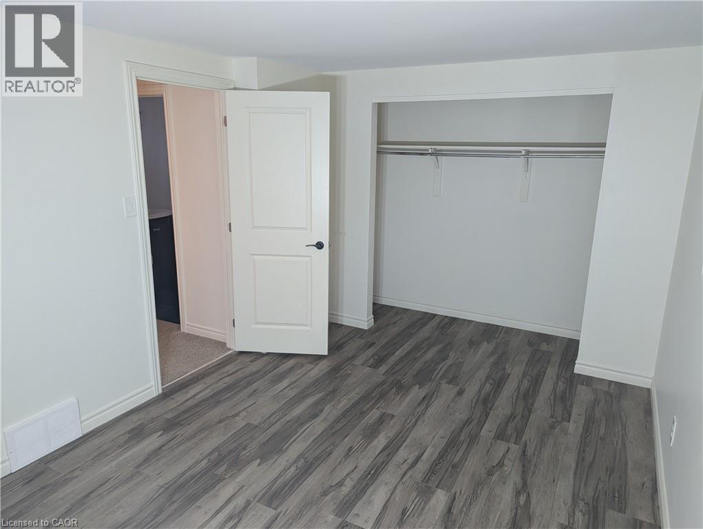 18 Calais Place, Kitchener, Ontario  N2M 5M1 - Photo 16 - 40780090