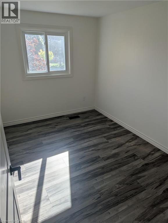 18 Calais Place, Kitchener, Ontario  N2M 5M1 - Photo 14 - 40780090