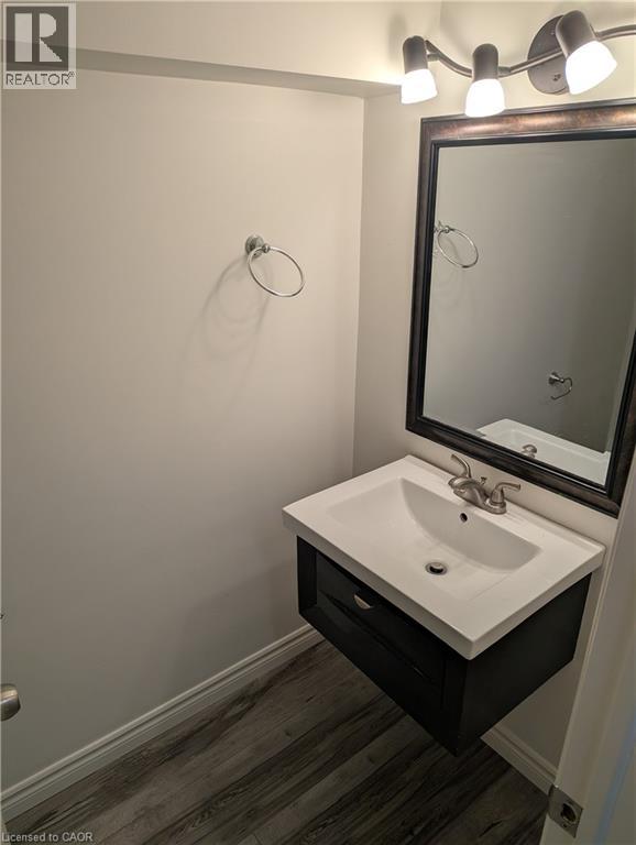 18 Calais Place, Kitchener, Ontario  N2M 5M1 - Photo 22 - 40780090