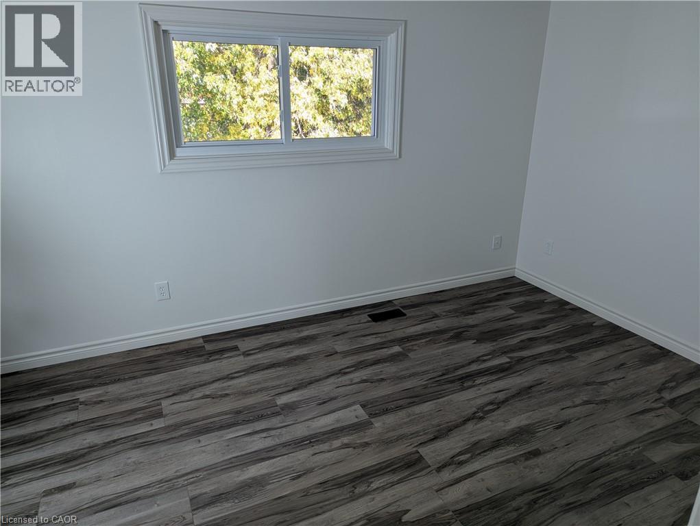 18 Calais Place, Kitchener, Ontario  N2M 5M1 - Photo 15 - 40780090