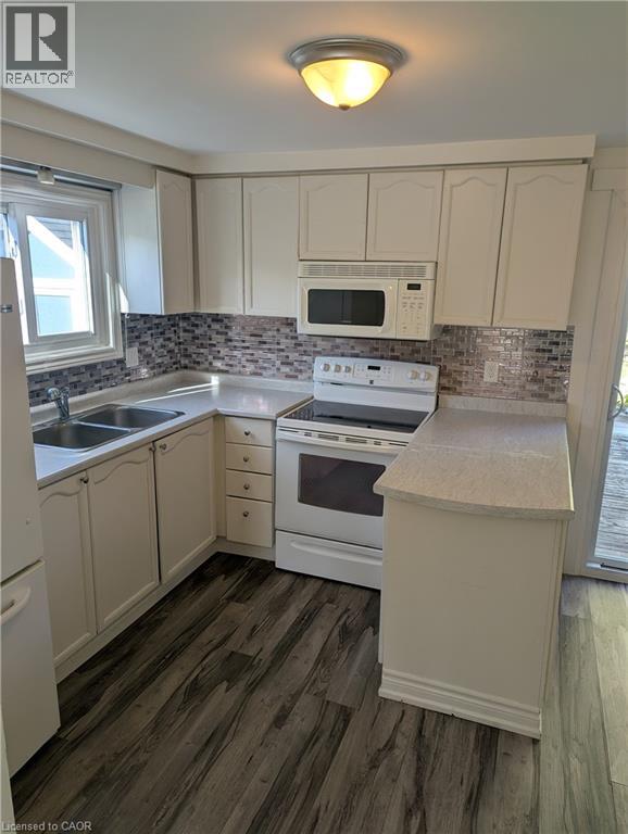 18 Calais Place, Kitchener, Ontario  N2M 5M1 - Photo 8 - 40780090