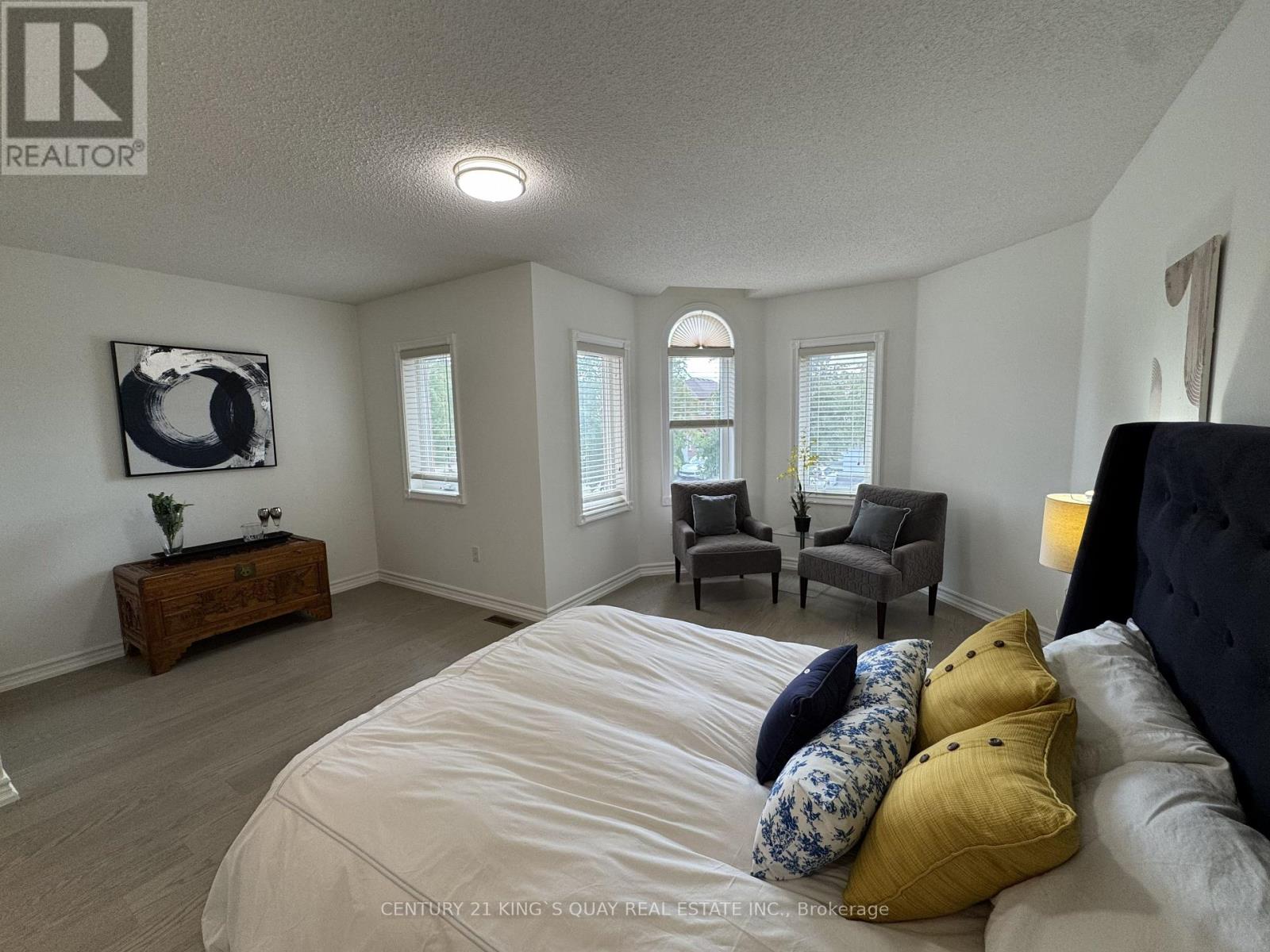 114 Greensboro Drive, Markham, Ontario  L3R 0W1 - Photo 13 - N12461974