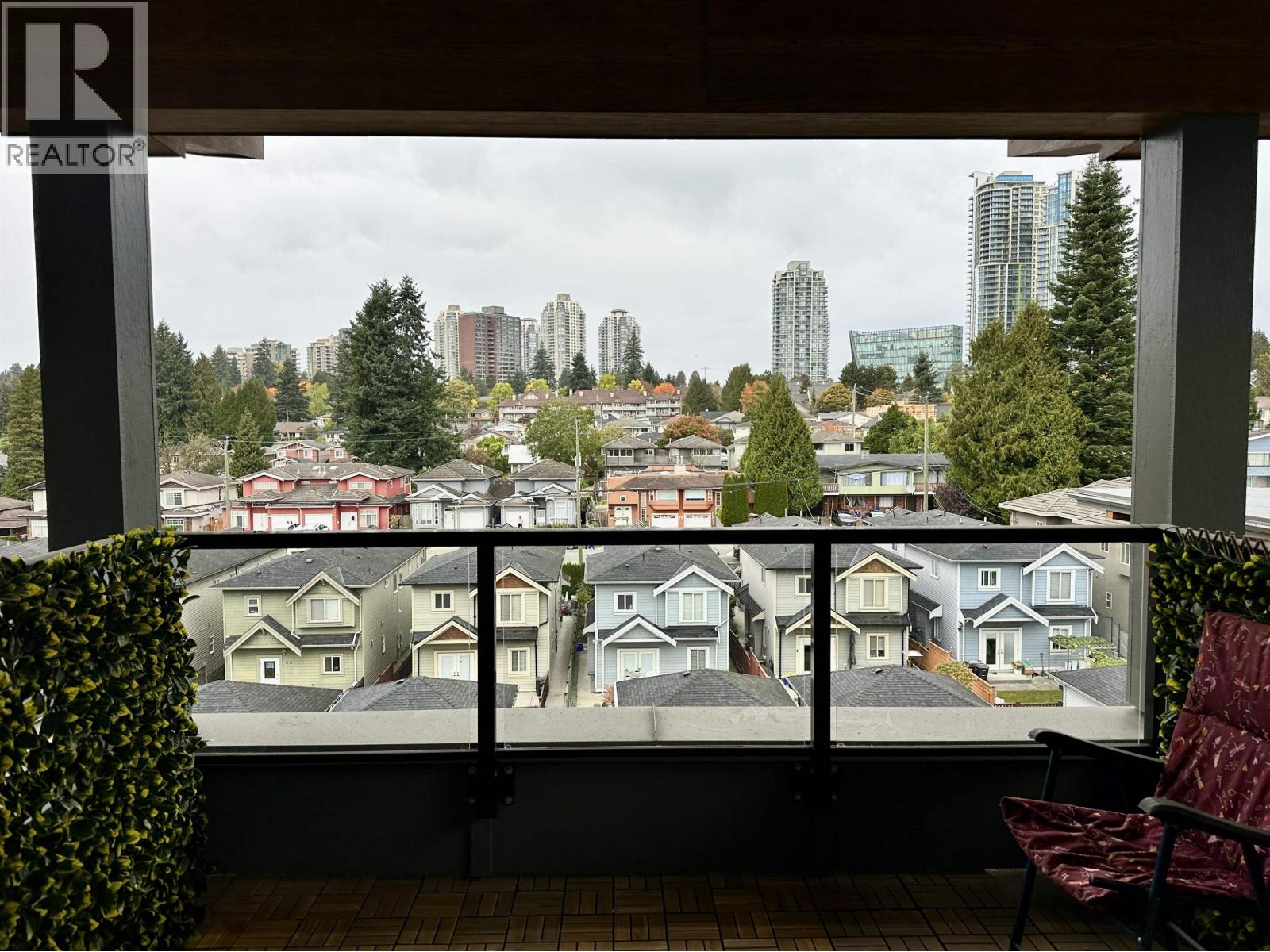 523 7599 15th Street, Burnaby, British Columbia  V3N 0H9 - Photo 11 - R3058614