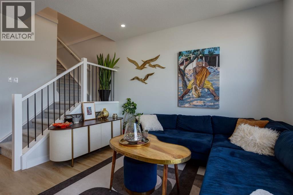 107 Sweet Clover Link, Rural Rocky View County, Alberta  T3Z 0G9 - Photo 3 - A2253788