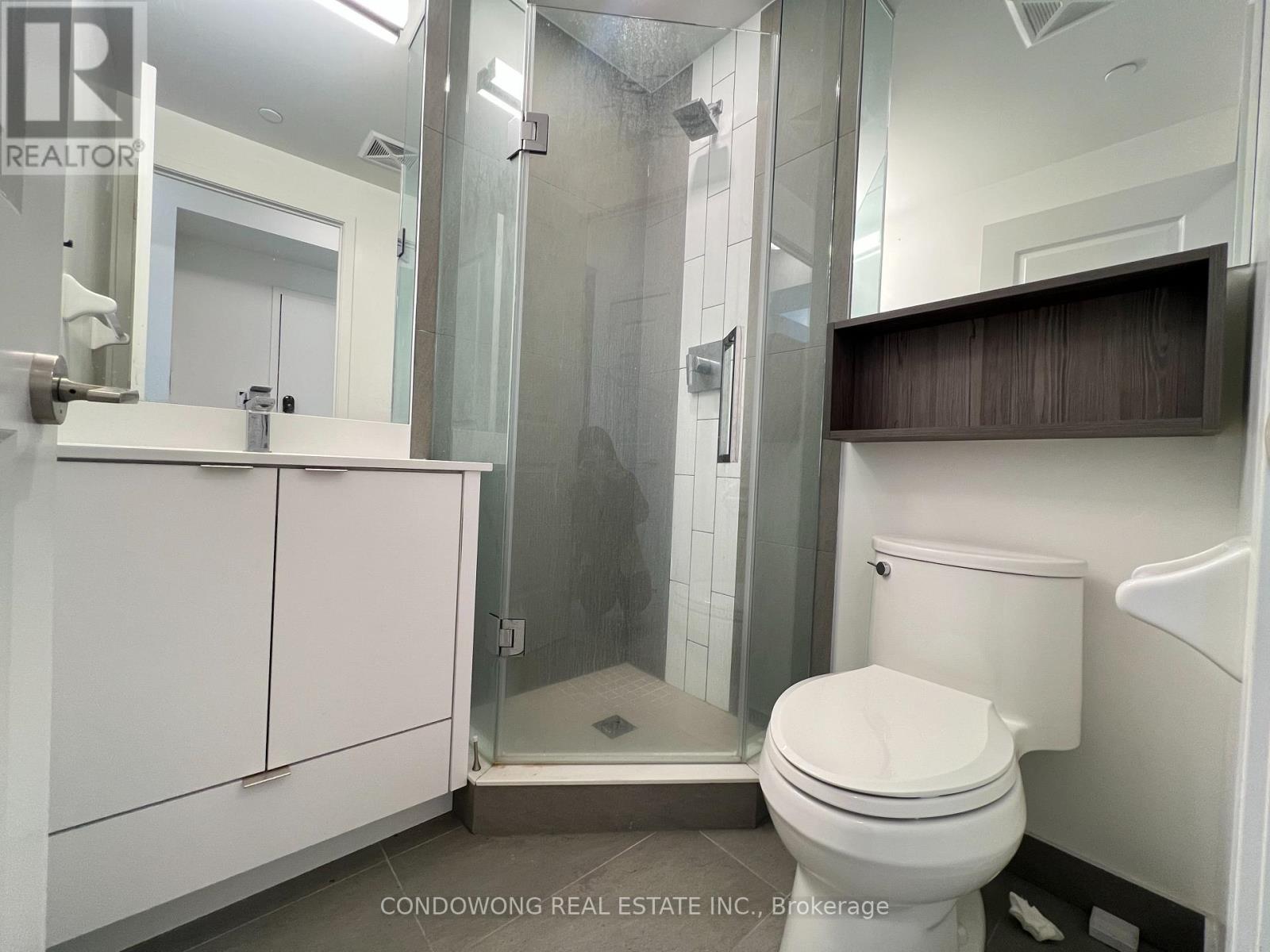 4204 - 100 Dalhousie Street, Toronto, Ontario  M5B 0C7 - Photo 3 - C12470214