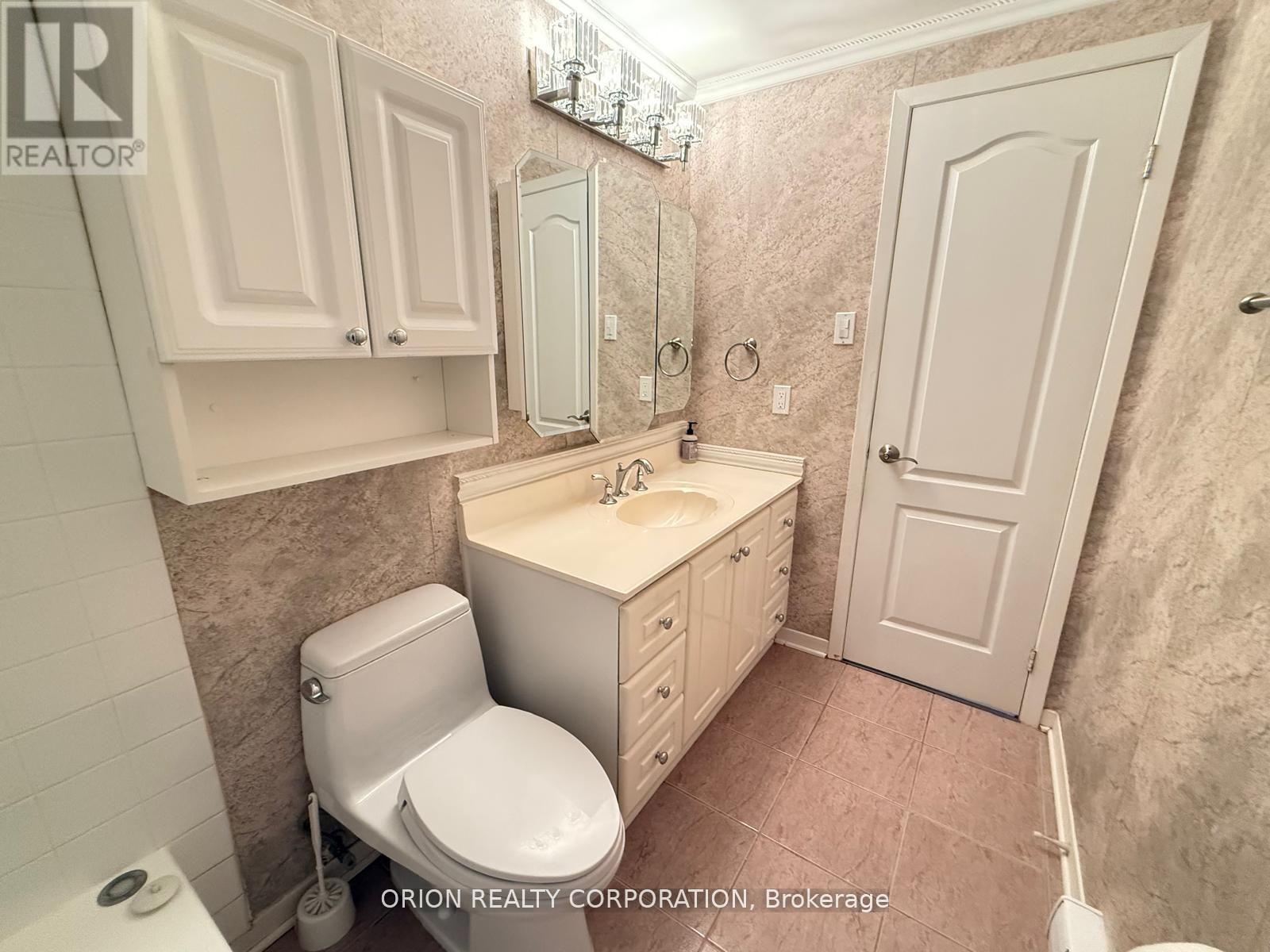 20 Antibes Drive, Toronto, Ontario  M2R 3K3 - Photo 25 - C12470219