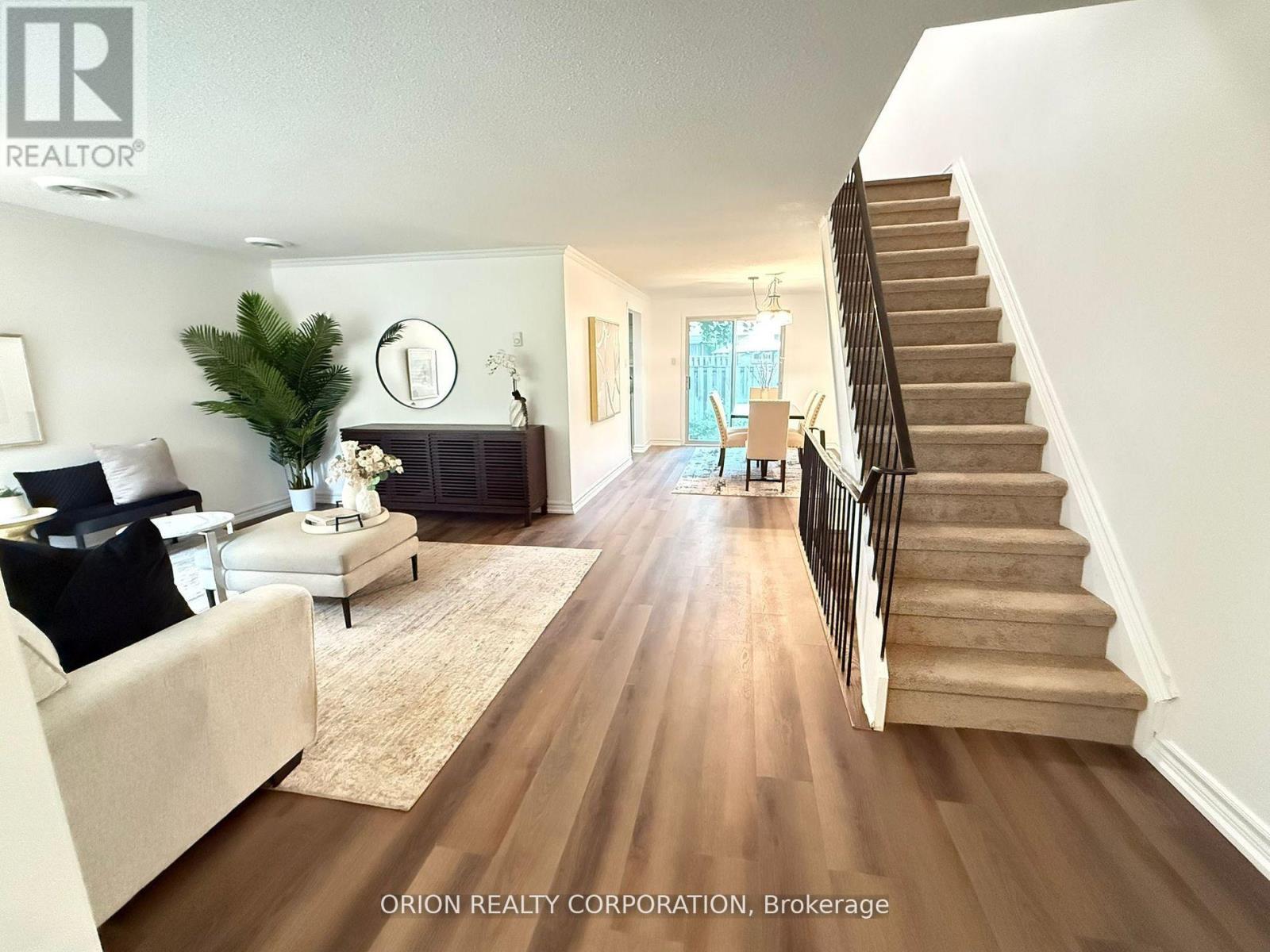 20 Antibes Drive, Toronto, Ontario  M2R 3K3 - Photo 6 - C12470219