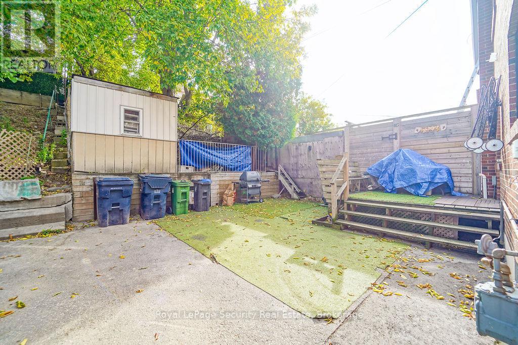 2169 Dufferin Street, Toronto, Ontario  M6E 3R9 - Photo 7 - C12470221