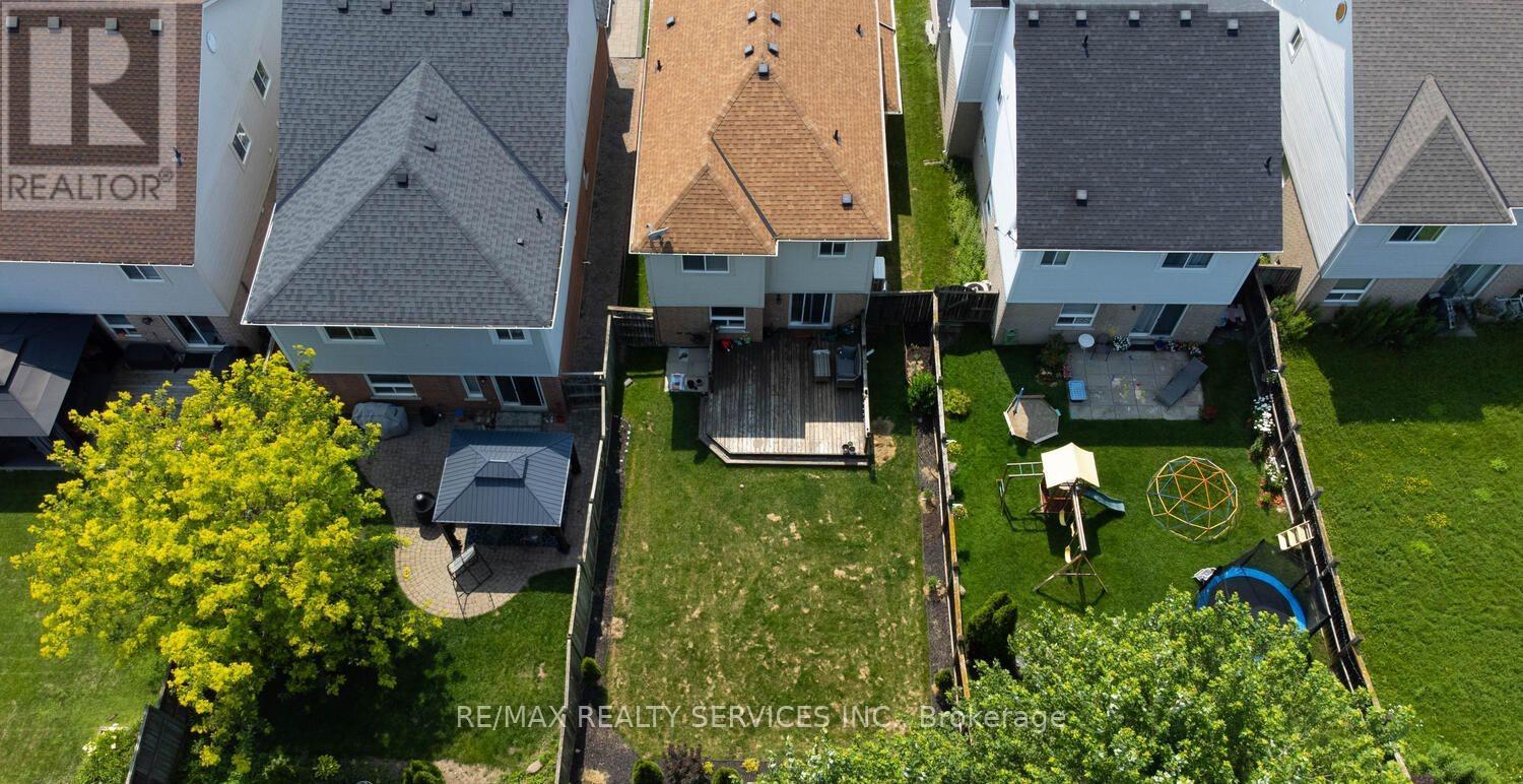 21 Lazio Street, Whitby, Ontario  L1R 3A3 - Photo 33 - E12470223