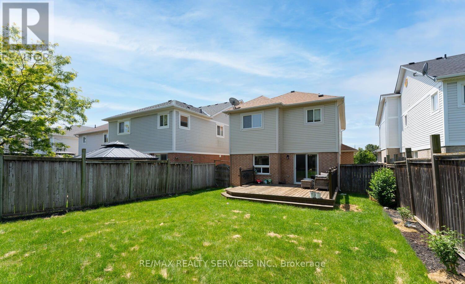 21 Lazio Street, Whitby, Ontario  L1R 3A3 - Photo 34 - E12470223