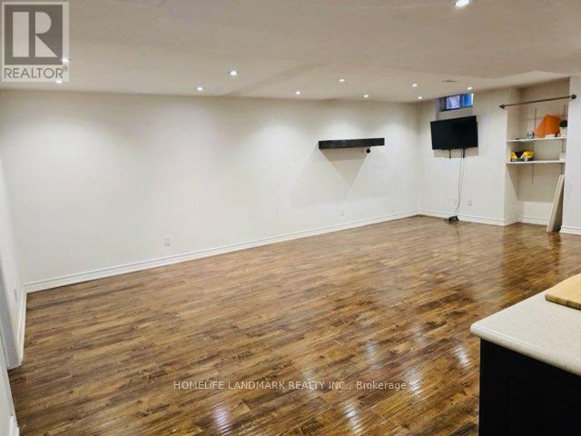 211 ZOKOL DRIVE, Aurora, Ontario