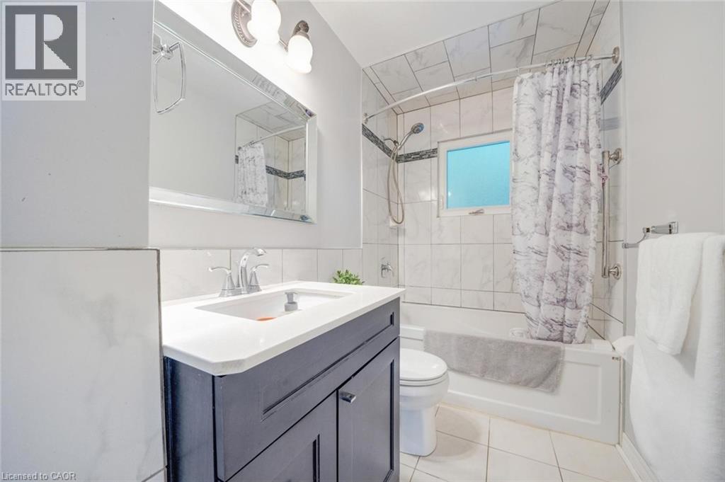 62 Brentwood Drive, Stoney Creek, Ontario  L8G 2W8 - Photo 22 - 40780345