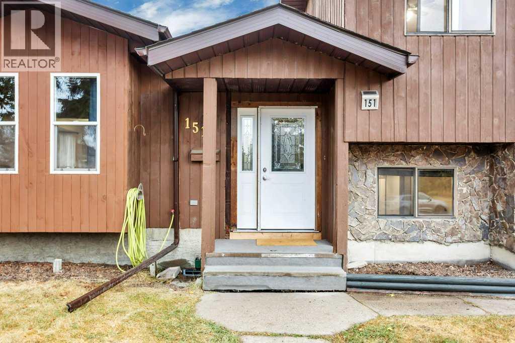 151 Glendale Boulevard, Red Deer, Alberta  T4P 2P2 - Photo 3 - A2265162