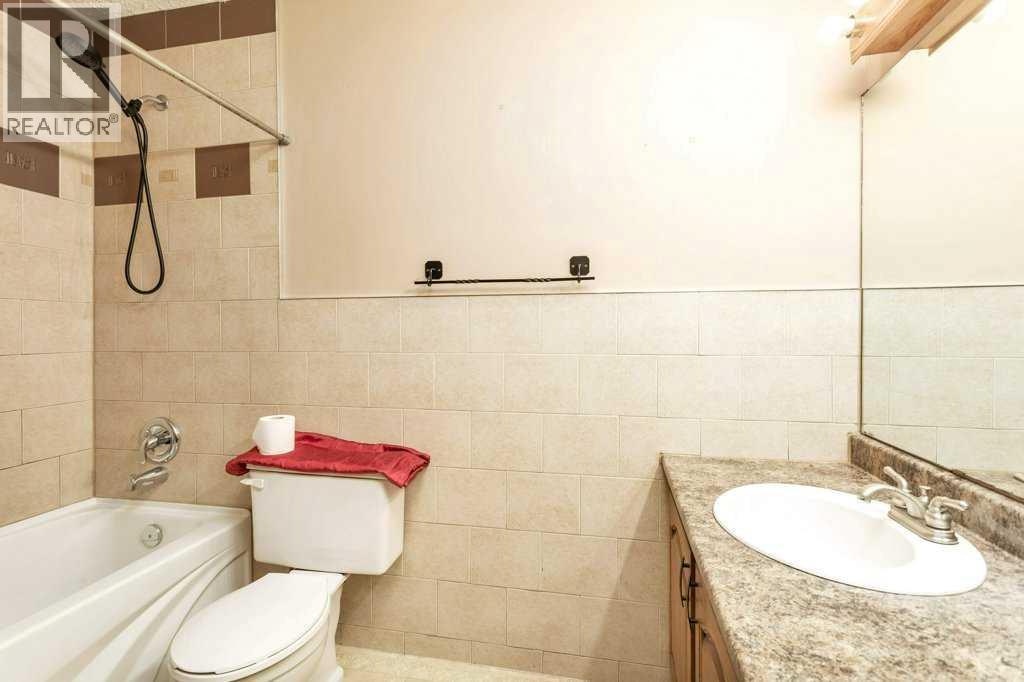 151 Glendale Boulevard, Red Deer, Alberta  T4P 2P2 - Photo 27 - A2265162