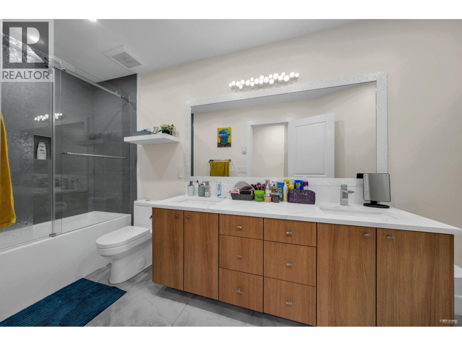 1693 Arbutus Place, Coquitlam, British Columbia  V3E 3K2 - Photo 15 - R3054877