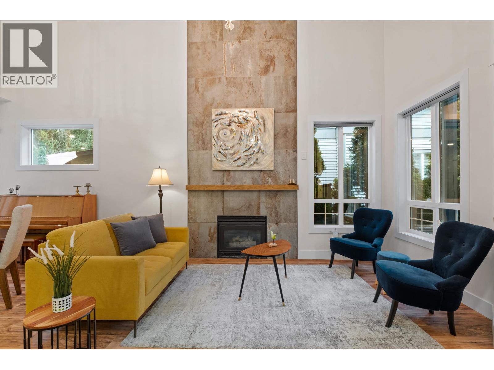 1693 Arbutus Place, Coquitlam, British Columbia  V3E 3K2 - Photo 4 - R3054877