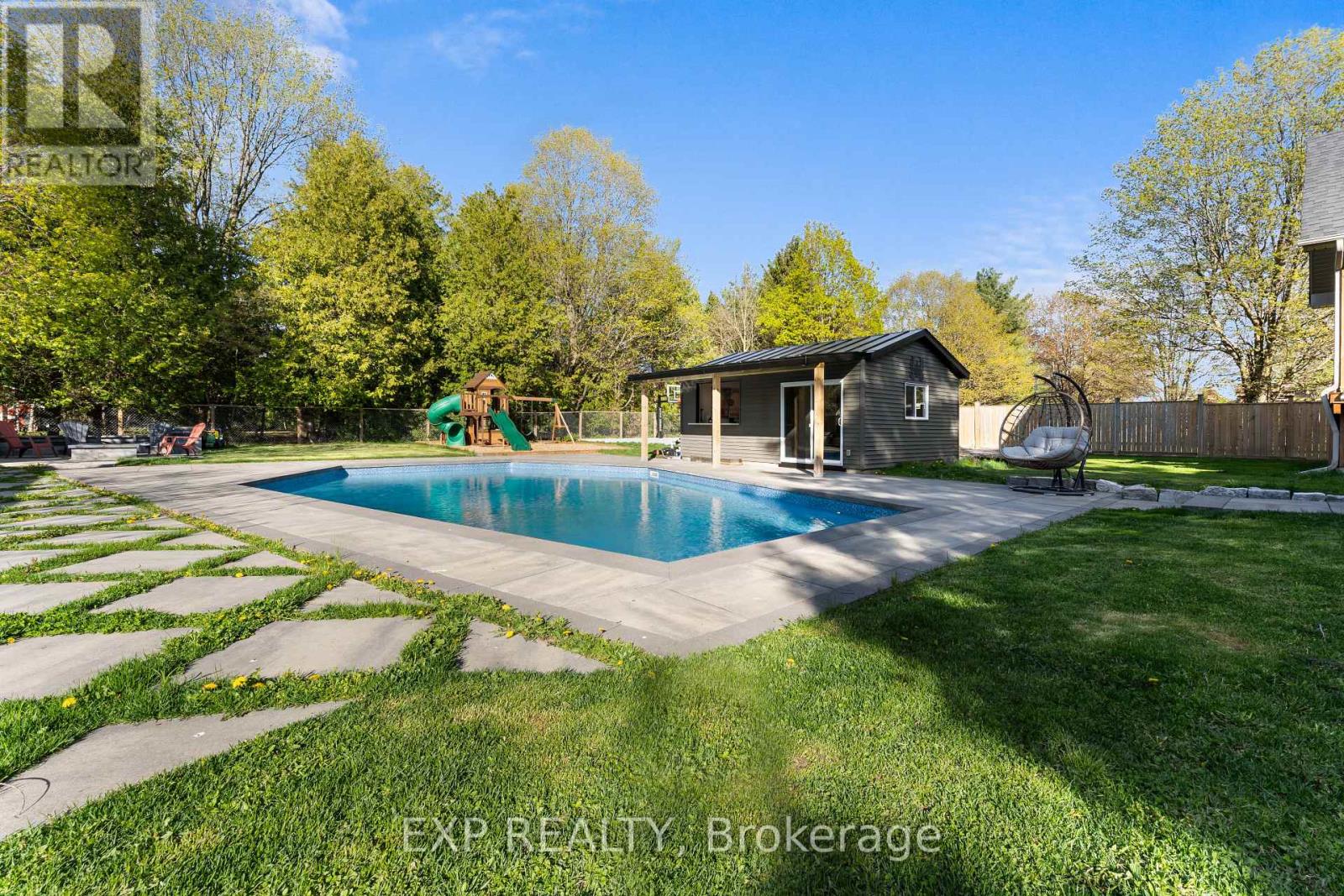 13379 Trafalgar Road, Halton Hills, Ontario  L7G 4S4 - Photo 31 - W12470205
