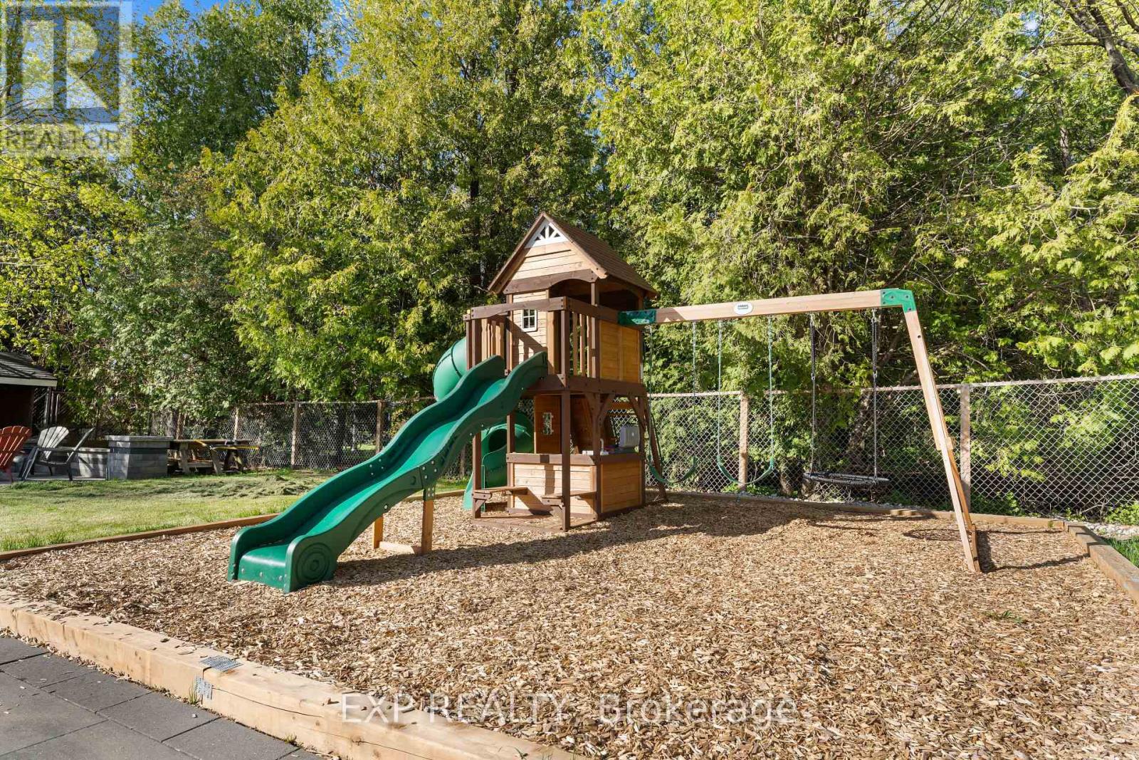 13379 Trafalgar Road, Halton Hills, Ontario  L7G 4S4 - Photo 32 - W12470205