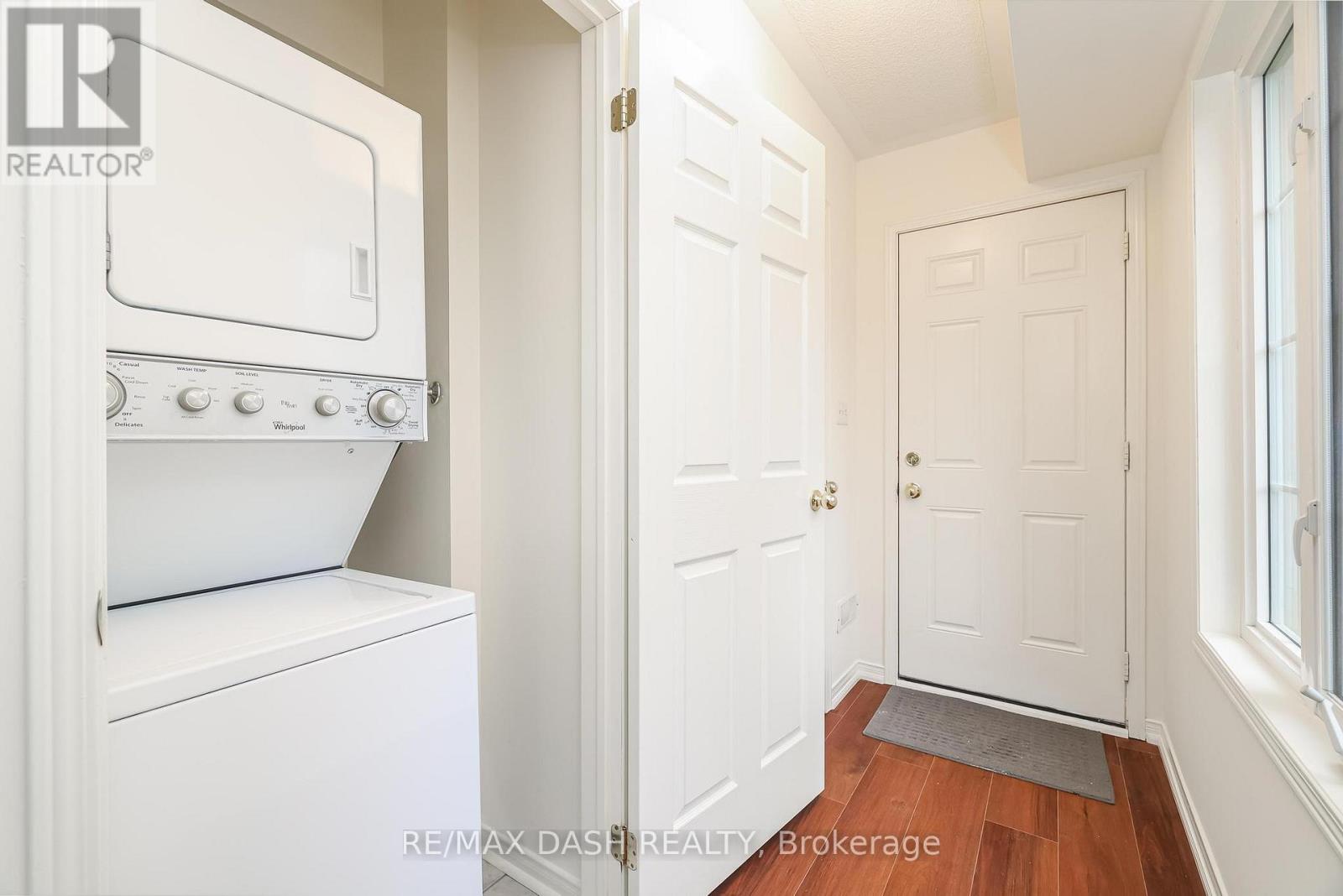 57 Ted Wray Circle, Toronto, Ontario  M3L 0G8 - Photo 43 - W12470220